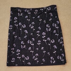 XOXO Elegant Black and Lavender Floral Skirt - L